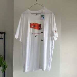 Nike graphic tee - men’s XL
